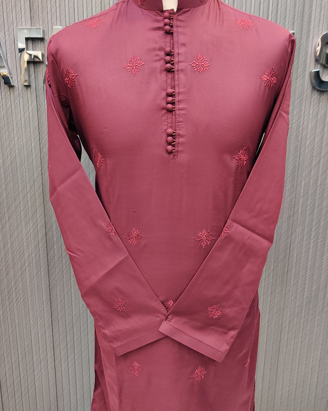 Maroon Embroidered Kurta Pajama – Premium Men’s Festive Wear
