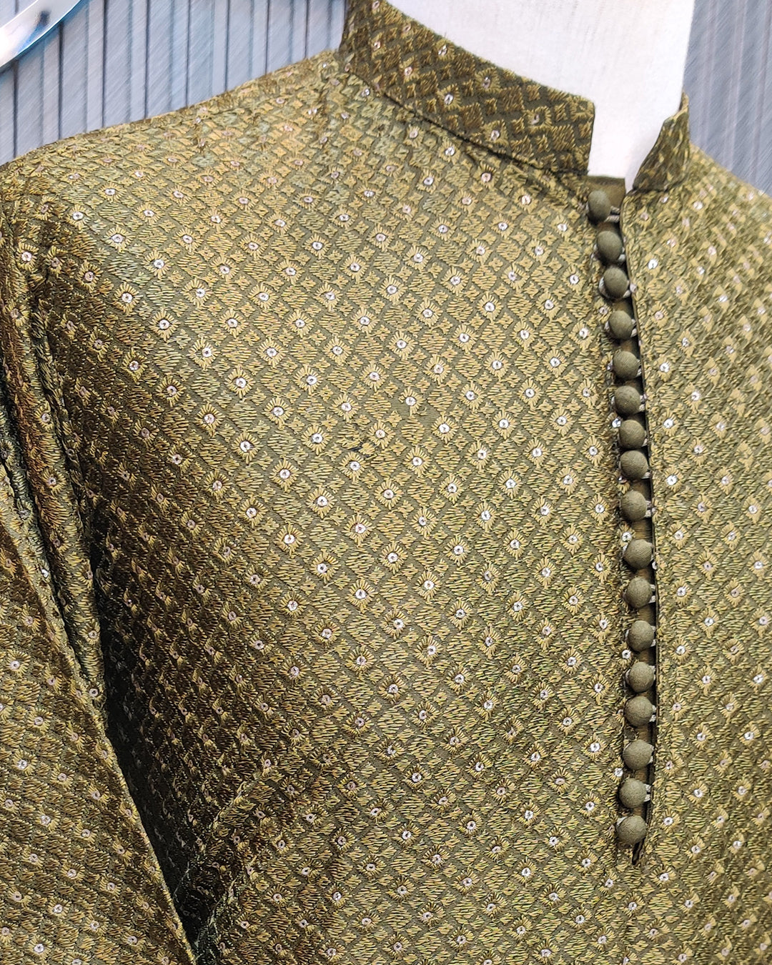 Olive Green Jacquard Kurta Pajama – Premium Men’s Traditional Wear