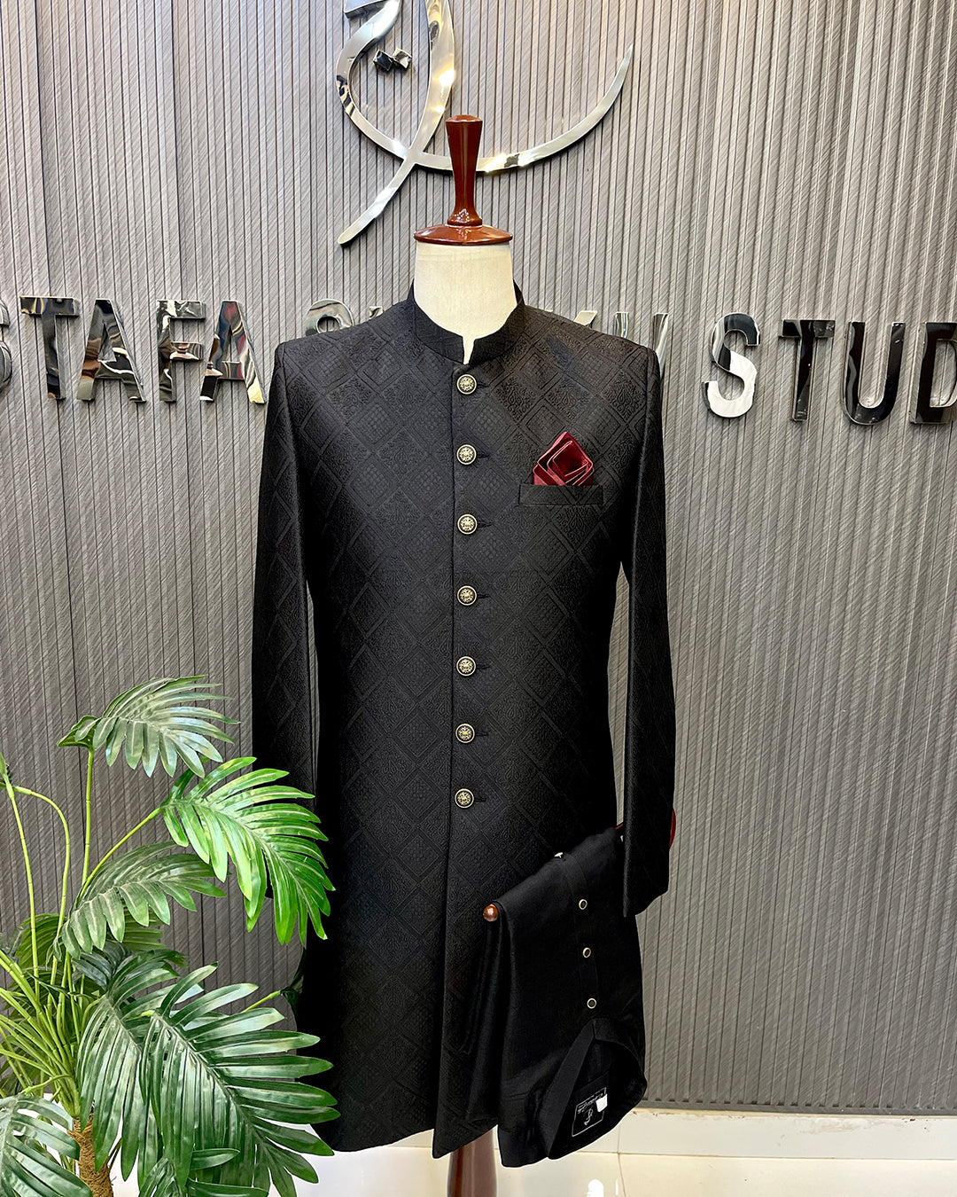 Black Textured Sherwani – Premium Embroidered Men’s Sherwani