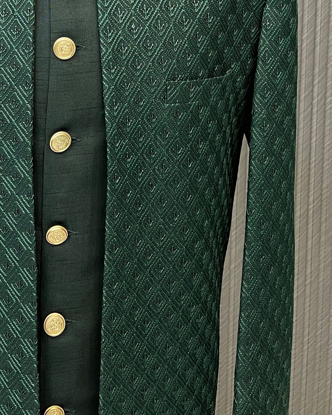 Deep Emerald Green Embroidered Sherwani