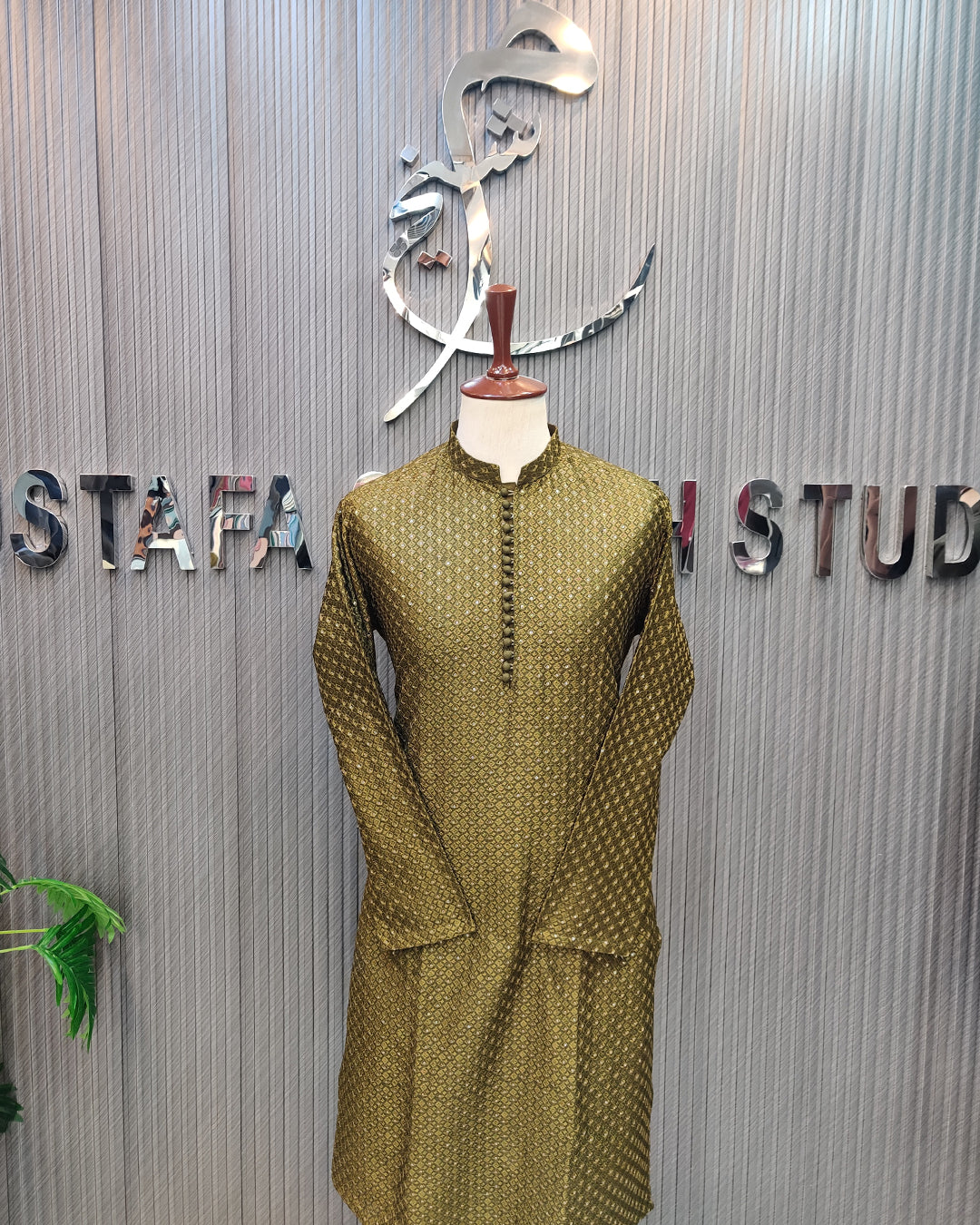 Olive Green Jacquard Kurta Pajama – Premium Men’s Traditional Wear