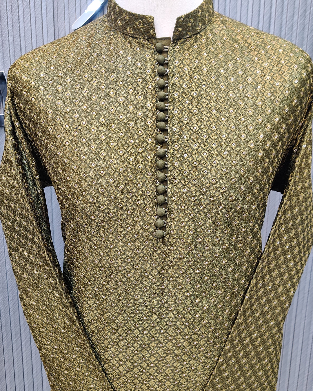 Olive Green Jacquard Kurta Pajama – Premium Men’s Traditional Wear