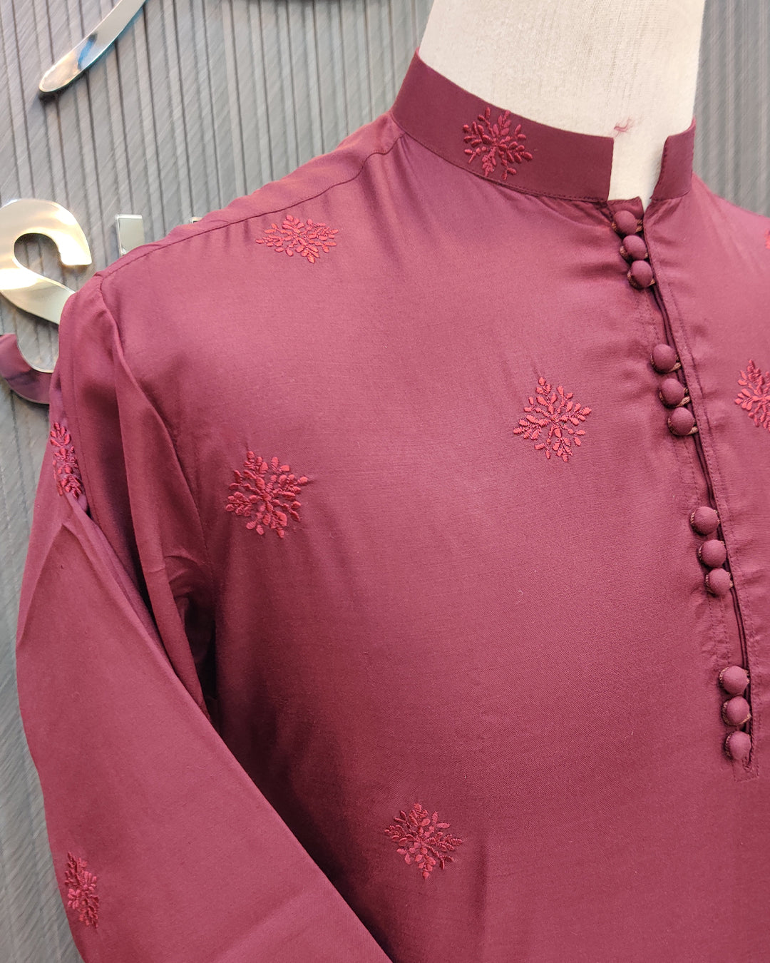 Maroon Embroidered Kurta Pajama – Premium Men’s Festive Wear