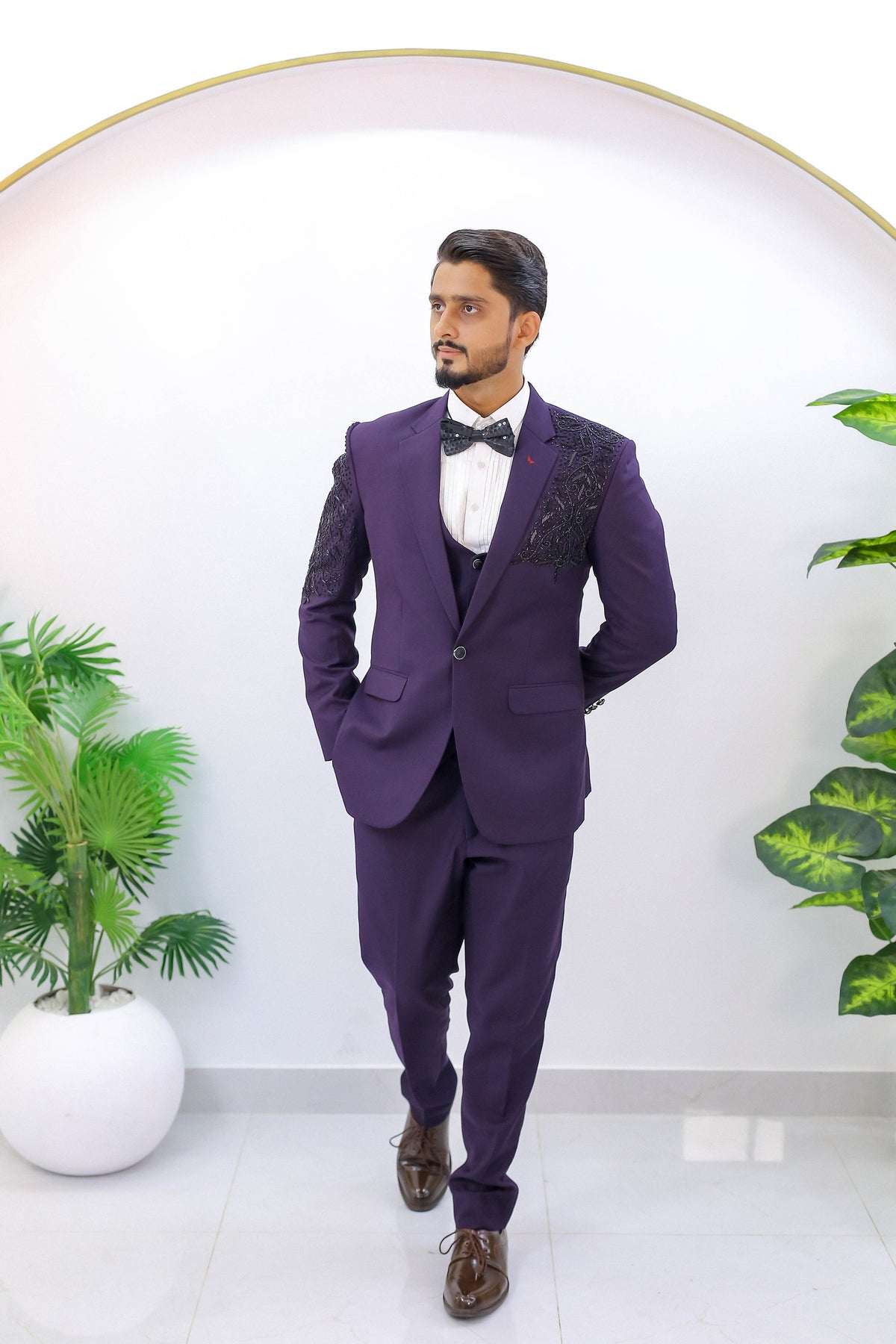 Handcrafted Dark Purple Italian Cut 3-Piece Suit