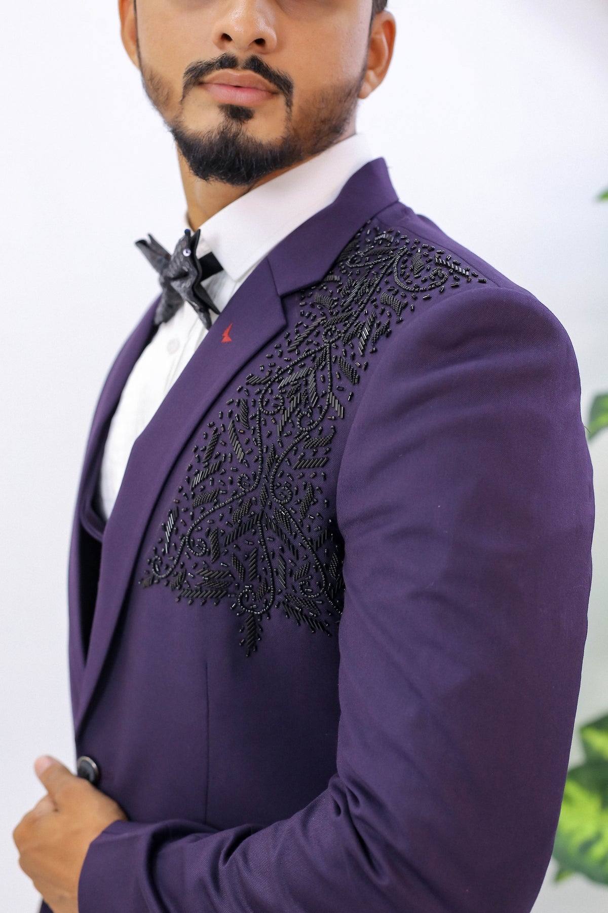 Handcrafted Dark Purple Italian Cut 3-Piece Suit