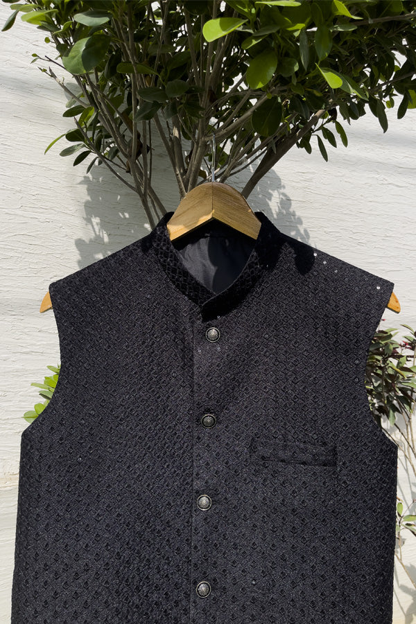 Black Maisuri Embroidered - Waistcoat